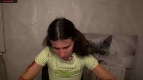 Snapshot of lauradre_ chatting on 20, 7, 2026 Laura online show from 20, 7, 2026