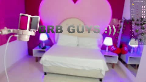 Laura MartinGMT-5 2200-0600 online show from 24, 1, 2025