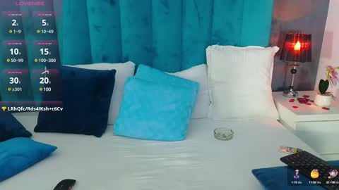 LauraMirage online show from 10, 12, 2024