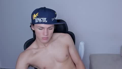 Laureent online show from 28, 11, 2025