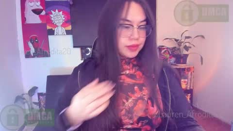  Im Lauren  independent model   online show from 10, 3, 2026