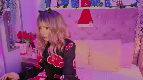 Lauren evans9 online show from 23, 12, 2025