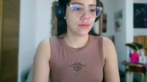 Snapshot of lauren_sweet7 chatting on 29, 5, 2026 Lauren online show from 29, 5, 2026