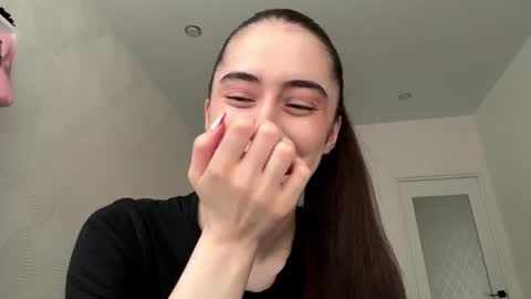 Snapshot of laurenadupuy chatting on 25, 6, 2026 laurenadupuy online show from 25, 6, 2026