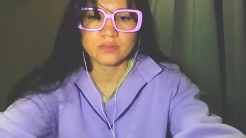 Snapshot of laurengirls1 chatting on 12, 3, 2026 onlyfan laureng7 - 7 laureng2 online show from 12, 3, 2026