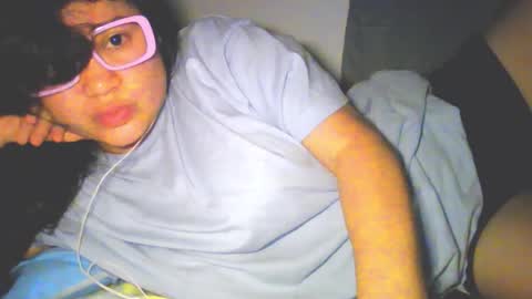 Snapshot of laurengirls1 chatting on 13, 3, 2026 onlyfan laureng7 - 7 laureng2 online show from 13, 3, 2026