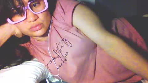 Snapshot of laurengirls1 chatting on 19, 3, 2026 onlyfan laureng7 - 7 laureng2 online show from 19, 3, 2026