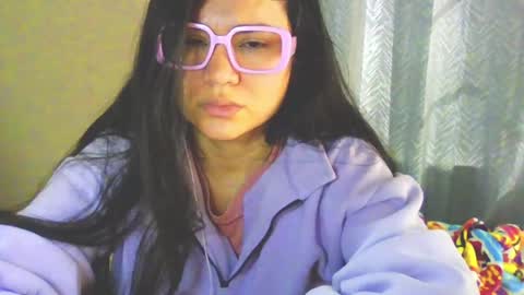 Snapshot of laurengirls1 chatting on 19, 3, 2026 onlyfan laureng7 - 7 laureng2 online show from 19, 3, 2026