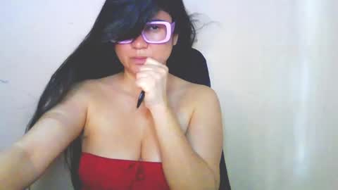 Snapshot of laurengirls1 chatting on 26, 3, 2026 onlyfan laureng7 - 7 laureng2 online show from 26, 3, 2026