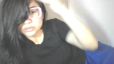 Snapshot of laurengirls1 chatting on 7, 4, 2026 onlyfan laureng7 - 7 laureng2 online show from 7, 4, 2026