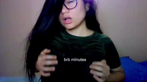 Snapshot of laurengirls1 chatting on 8, 4, 2026 onlyfan laureng7 - 7 laureng2 online show from 8, 4, 2026