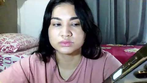 Snapshot of laurengirls1 chatting on 9, 6, 2026 onlyfan laureng7 - 7 laureng2 online show from 9, 6, 2026