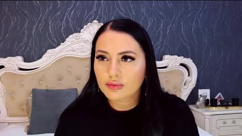 Snapshot of laurenjenssen chatting on 9, 9, 2025 Laura online show from 9, 9, 2025