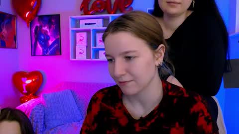 Snapshot of laurenmurrr chatting on 14, 2, 2026 Laure online show from 14, 2, 2026