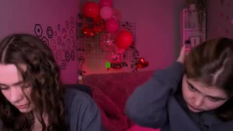 Snapshot of laurenmurrr chatting on 28, 2, 2026 Laure online show from 28, 2, 2026