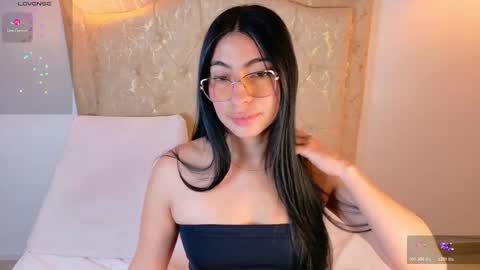 laurenn_smitth online show from 20, 2, 2026