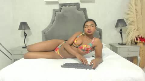 Snapshot of laurensnow1_ chatting on 29, 4, 2026 Lauren online show from 29, 4, 2026