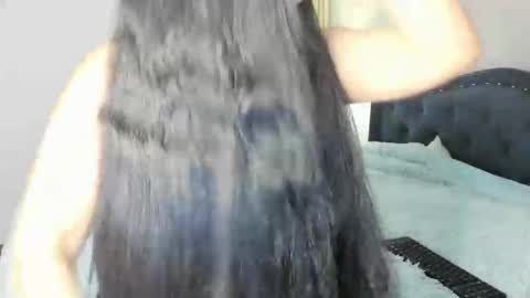 Snapshot of laurent_jones chatting on 19, 12, 2025 daniela angel online show from 19, 12, 2025