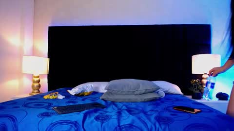 L A U R E N T  M O R R I S online show from 12, 2, 2026