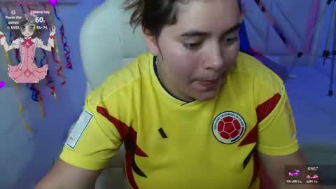 Snapshot of laurha_ chatting on 7, 7, 2026 laura online show from 7, 7, 2026