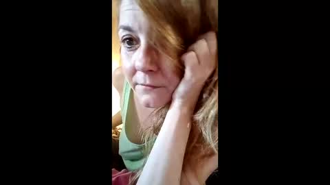 Snapshot of lauriehotxxx chatting on 14, 5, 2026 lauriehotxxx online show from 14, 5, 2026