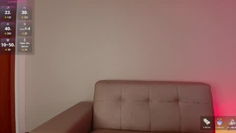 Snapshot of laurilenix chatting on 3, 5, 2026 lauri online show from 3, 5, 2026