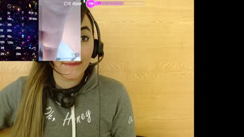 Snapshot of lauriss_ chatting on 8, 1, 2025 lauriss_ online show from 8, 1, 2025