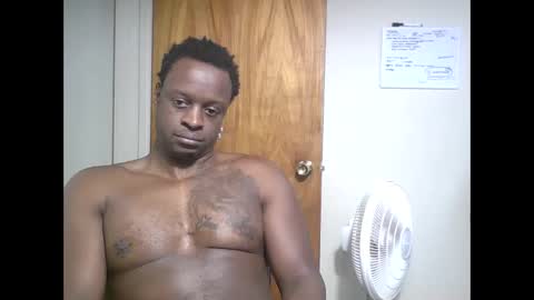 Snapshot of lavanderbrown chatting on 9, 9, 2025 lavanderbrown online show from 9, 9, 2025