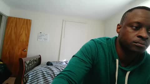 Snapshot of lavanderbrown chatting on 9, 10, 2025 lavanderbrown online show from 9, 10, 2025