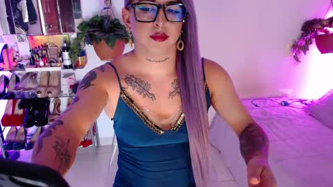 Snapshot of laveneno_ortiz07 chatting on 3, 5, 2026 Cristina online show from 3, 5, 2026