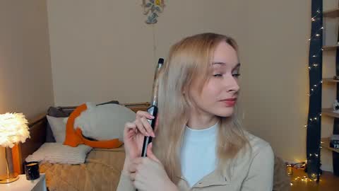 Snapshot of lavernewendland chatting on 28, 3, 2026 lavernewendland online show from 28, 3, 2026