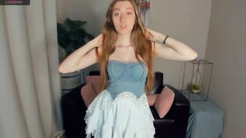 Snapshot of laviniahoutz chatting on 11, 6, 2026 Jane online show from 11, 6, 2026