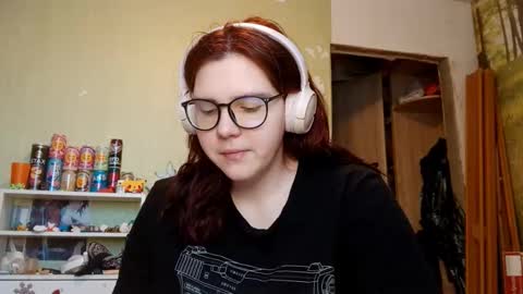 Snapshot of lavonesorge chatting on 3, 2, 2026 Adeline online show from 3, 2, 2026