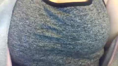 Snapshot of layannalea chatting on 19, 1, 2026 layannalea online show from 19, 1, 2026