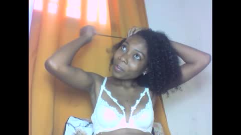 layannek online show from 17, 10, 2025