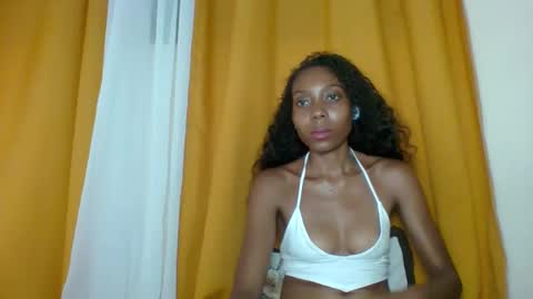 layannek online show from 10, 1, 2026