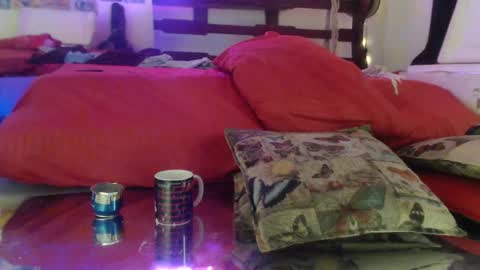 Snapshot of laye19 chatting on 2, 3, 2025 Laye19 online show from 2, 3, 2025