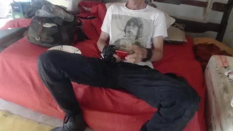 Snapshot of laye19 chatting on 4, 3, 2025 Laye19 online show from 4, 3, 2025