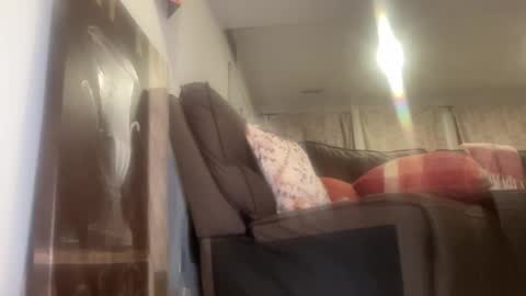 layla online show from 13, 9, 2025