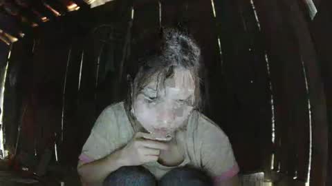 layla_999 online show from 27, 3, 2026