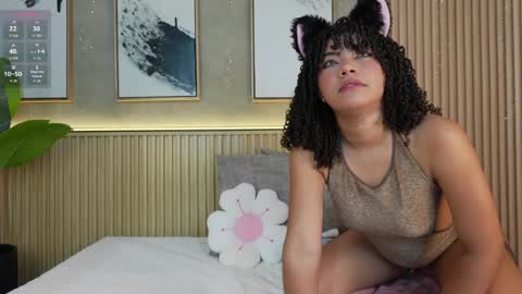 Layla online show from 29, 5, 2026