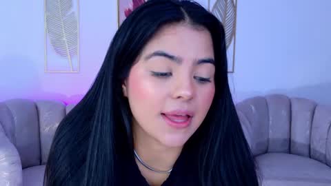 Snapshot of layla_breezee_ chatting on 29, 4, 2026 Layla Breezee online show from 29, 4, 2026