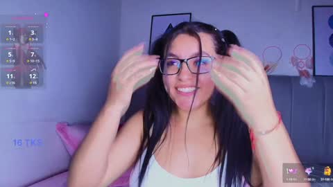 Layla online show from 13, 1, 2025