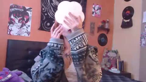 Snapshot of layla_quinn chatting on 14, 7, 2026 layla_quinn online show from 14, 7, 2026