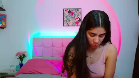 Lia and Rachel online show from 11, 9, 2025