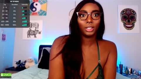 Snapshot of laylaariana69 chatting on 27, 2, 2026 LaylaAriana online show from 27, 2, 2026