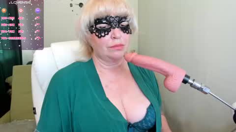 Snapshot of laylalaylamilf chatting on 16, 7, 2026 laylalaylamilf online show from 16, 7, 2026