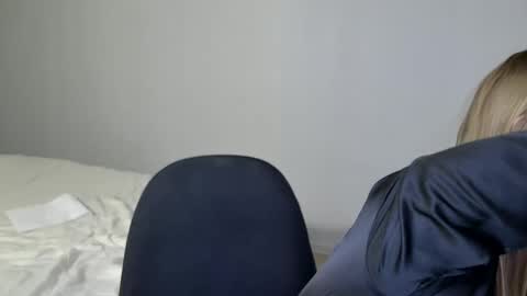 LaylaPretty001 online show from 3, 1, 2025