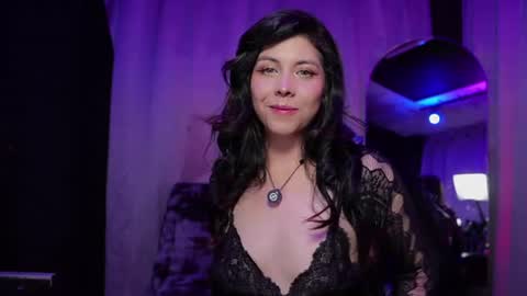 Layra online show from 16, 7, 2026