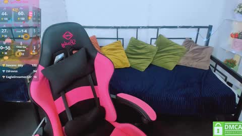 layriantavee online show from 16, 1, 2025